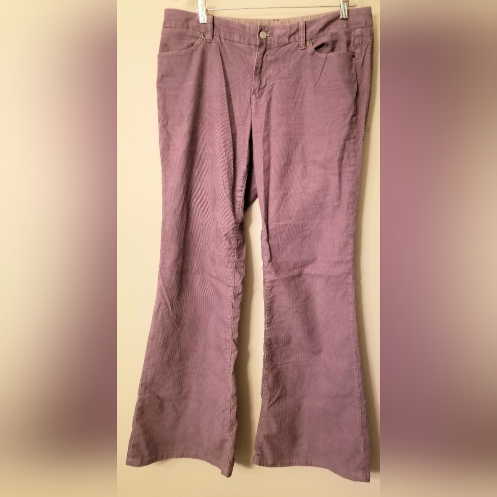 GAP Purple Women’s 12  Low Rise Limited Edition Corduroy Flare Leg Pocket